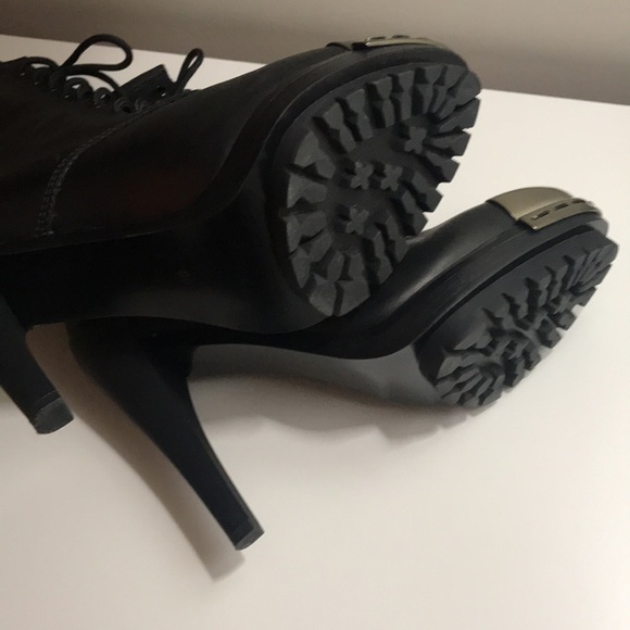 Lust for Life Black Stiletto Booties Sz 8.5 - Picture 9 of 12